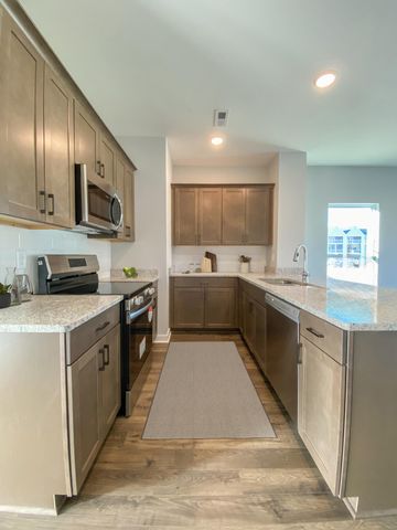 1686 S Watkins Street, Chattanooga, TN 37404