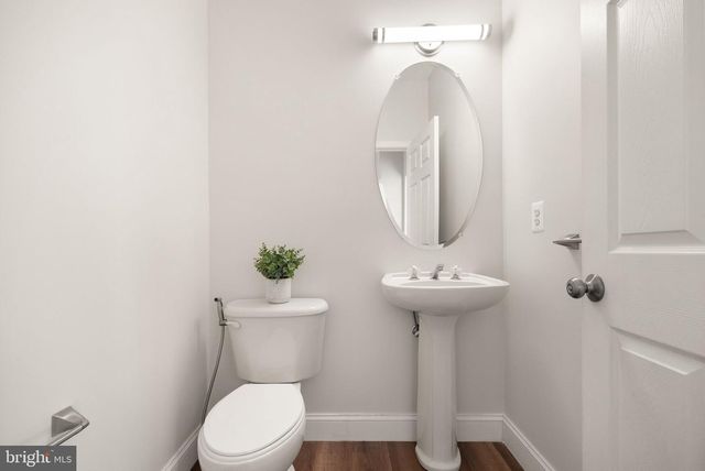 25488 CROSSFIELD DR, Chantilly, VA 20152