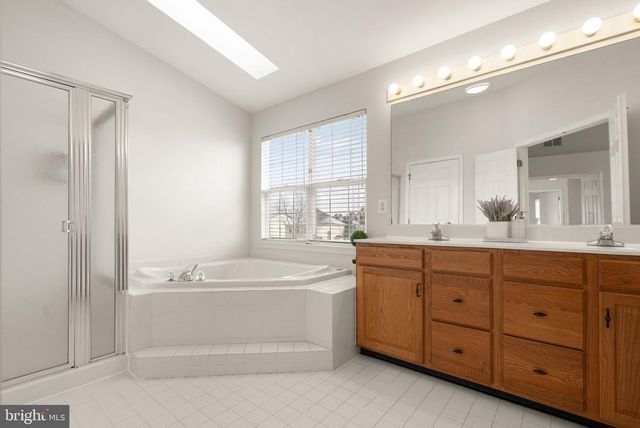 25488 CROSSFIELD DR, Chantilly, VA 20152