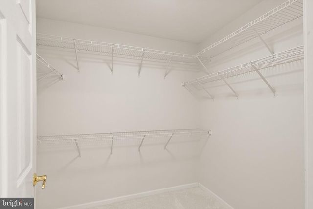 25488 CROSSFIELD DR, Chantilly, VA 20152