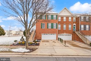 25488 CROSSFIELD DR, Chantilly, VA 20152