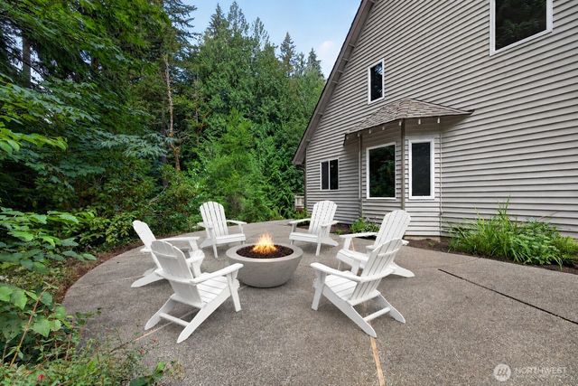 17432 Issaquah Hobart Road SE, Issaquah, WA 98027