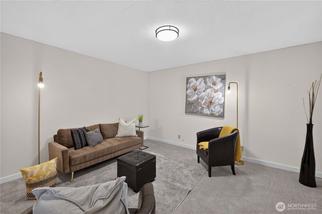17432 Issaquah Hobart Road SE, Issaquah, WA 98027