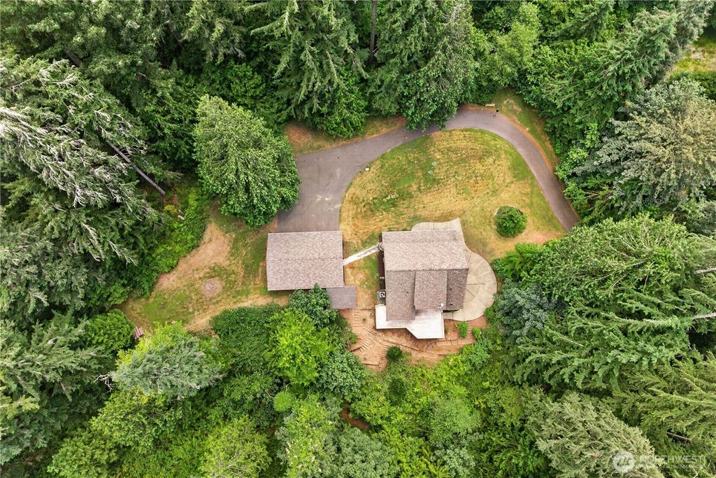 17432 Issaquah Hobart Road SE, Issaquah, WA 98027