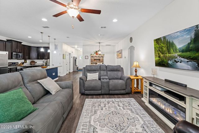 4746 PLYMOUTH Street, Jacksonville, FL 32205