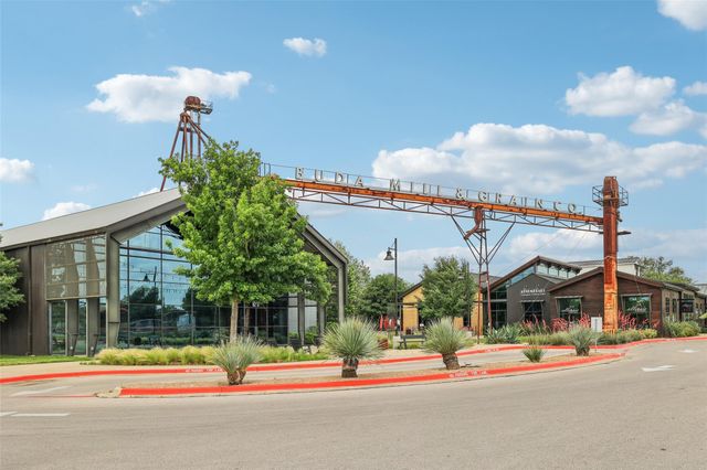 111 Via Toscana, Buda, TX 78610