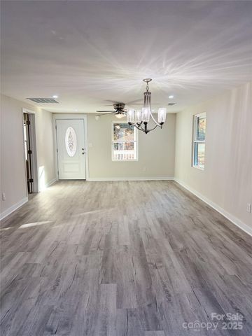 537 Maske Road, Mount Gilead, NC 27306