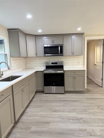 537 Maske Road, Mount Gilead, NC 27306