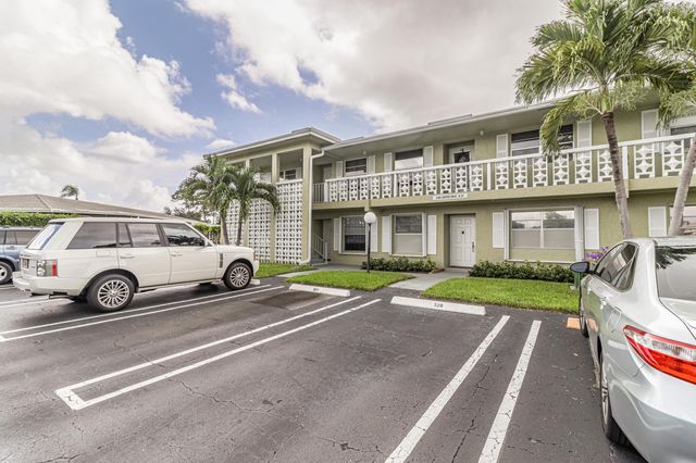 2460 Juniper Drive 201, Delray Beach, FL 33445