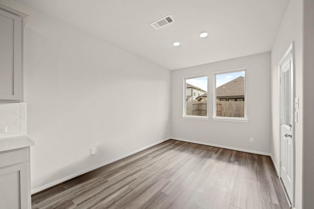 2643 Westward Hill Drive, Fresno, TX 77545