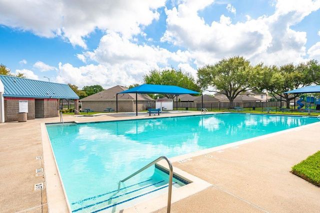 6415 Avenel Drive, Pasadena, TX 77505