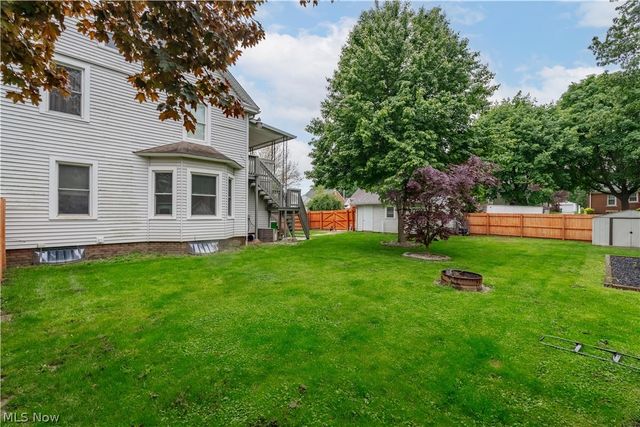 2417 S Arch Avenue, Alliance, OH 44601