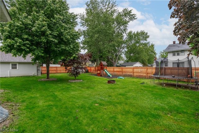 2417 S Arch Avenue, Alliance, OH 44601