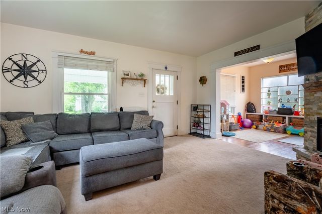 2417 S Arch Avenue, Alliance, OH 44601