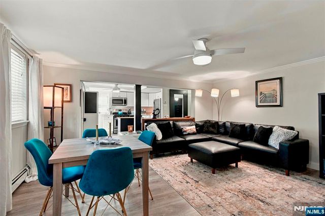 470 Valley Road C009A, Montclair, NJ 07043