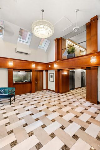 300 River Rd Apt 508 608, Manchester, NH 03104