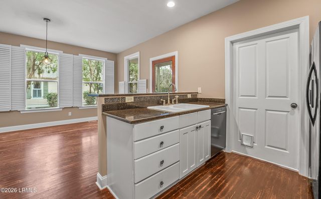 2677 Broad Street, Beaufort, SC 29902