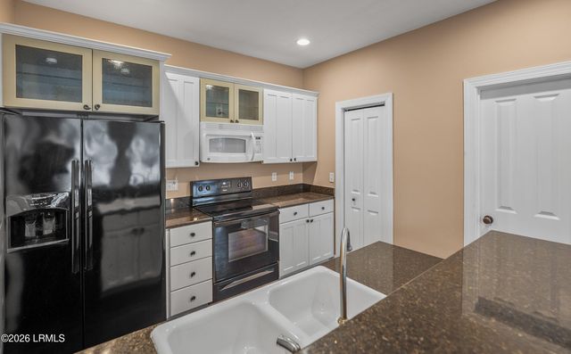 2677 Broad Street, Beaufort, SC 29902