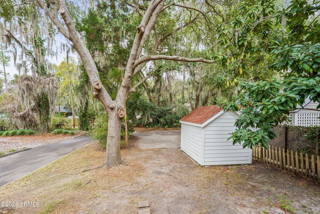 2677 Broad Street, Beaufort, SC 29902