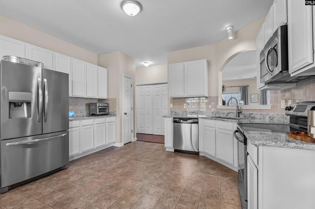 10 Bent Water Court, Irmo, SC 29063