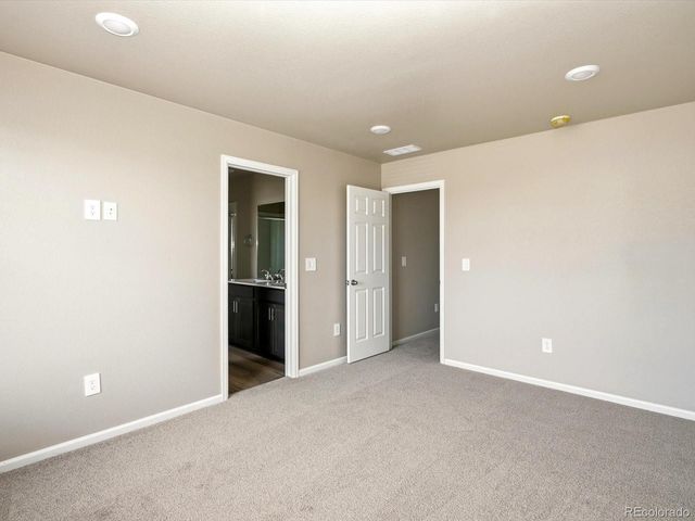 2222 E 164th Avenue, Thornton, CO 80602