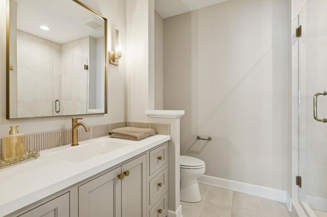 3961 White Oak Lane, Chanhassen, MN 55331