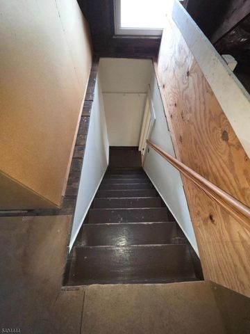 58 High St, Belleville Twp., NJ 07109