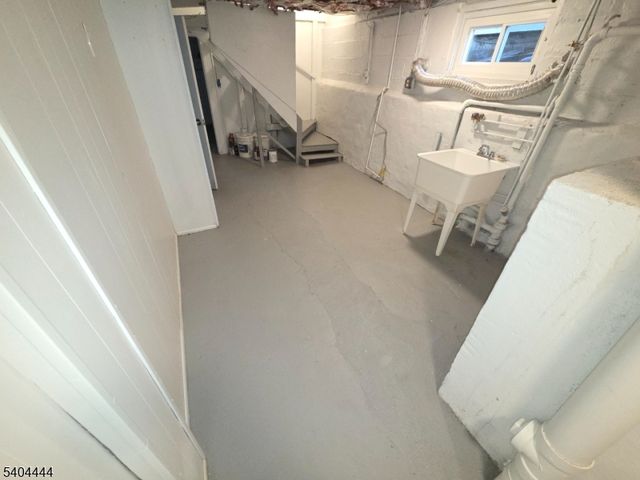 58 High St, Belleville Twp., NJ 07109