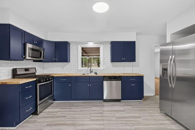 5309 Leesburg DR, Virginia Beach, VA 23462