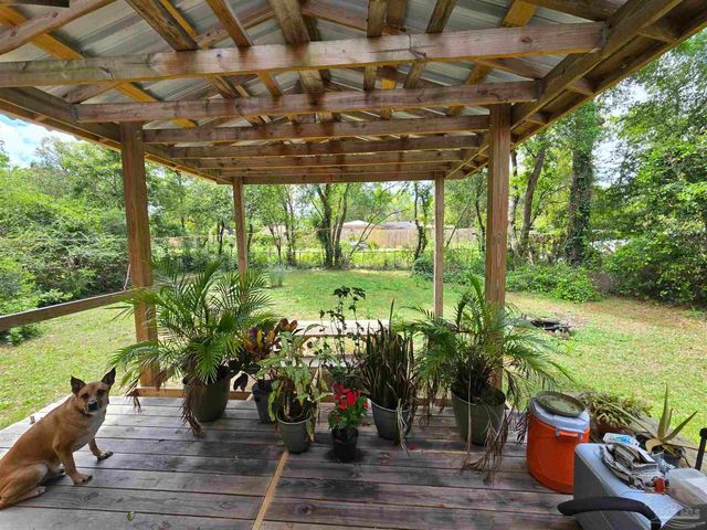 1210 Suburban Dr, Pensacola, FL 32505