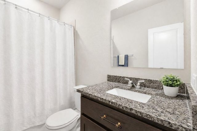 2208 Johnny Lyon Court, Bryan, TX 77807