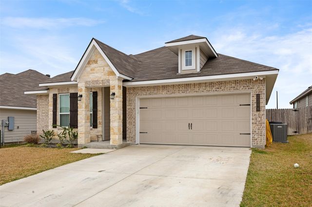 2208 Johnny Lyon Court, Bryan, TX 77807