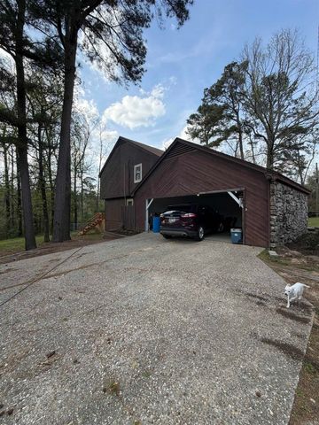 1413 Mine Street, Nashville, AR 71852