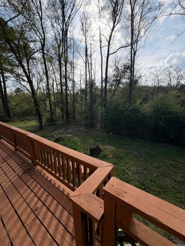 1413 Mine Street, Nashville, AR 71852