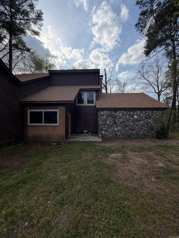 1413 Mine Street, Nashville, AR 71852