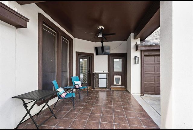 1330 Loretta Lynn Drive, Edinburg, TX 78539