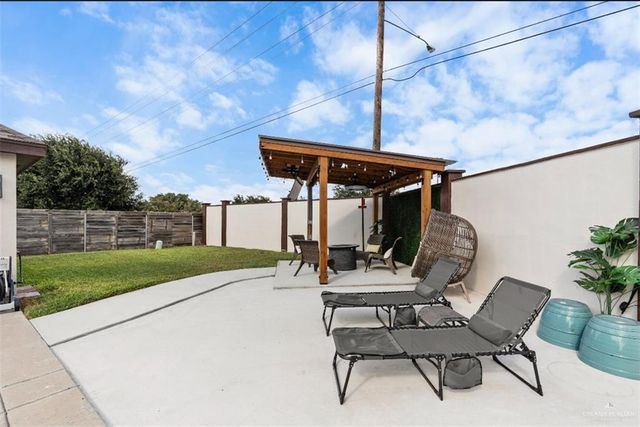 1330 Loretta Lynn Drive, Edinburg, TX 78539