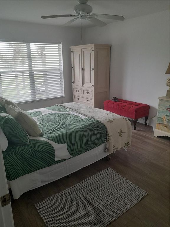 Image 11 of property listing at 4860 S ATLANTIC AVENUE 201, New Smyrna Beach, FL 32169