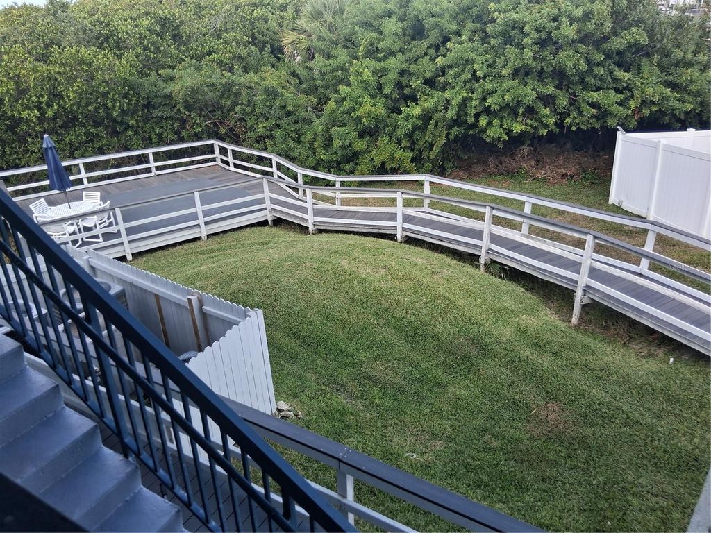 Image 16 of property listing at 4860 S ATLANTIC AVENUE 201, New Smyrna Beach, FL 32169