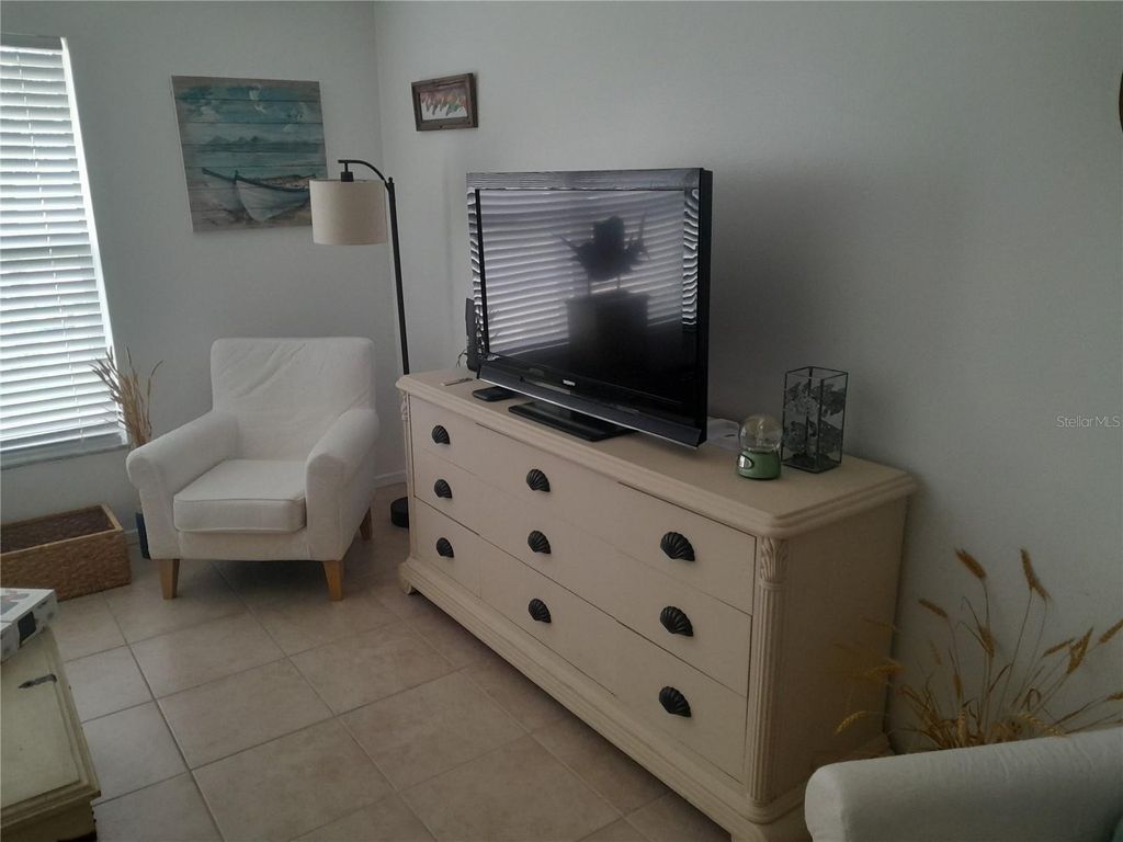 Image 10 of property listing at 4860 S ATLANTIC AVENUE 201, New Smyrna Beach, FL 32169