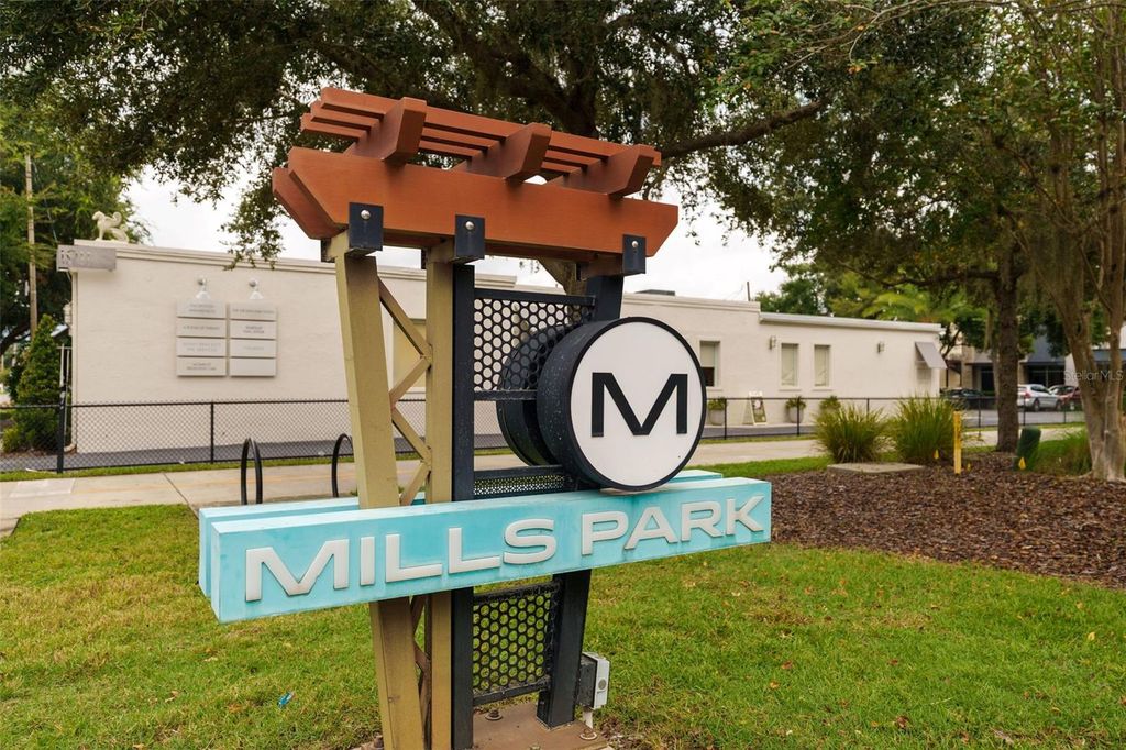 Image 17 of property listing at 1614 HAVEN DRIVE, Orlando, FL 32803