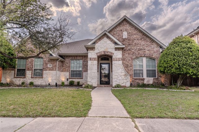 9344 Herringbone Drive, Fort Worth, TX 76131