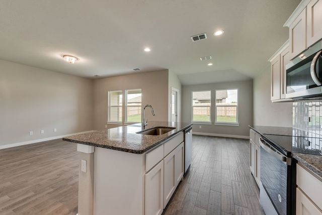 9344 Herringbone Drive, Fort Worth, TX 76131