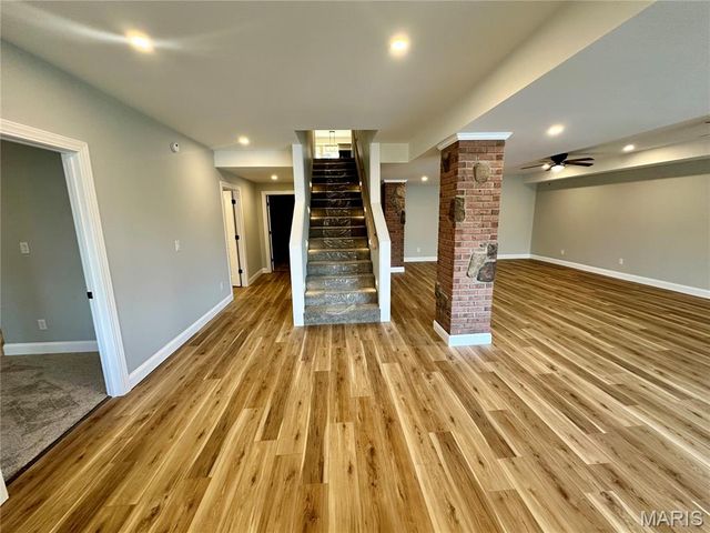 203 Lakeside Drive, Bethalto, IL 62010