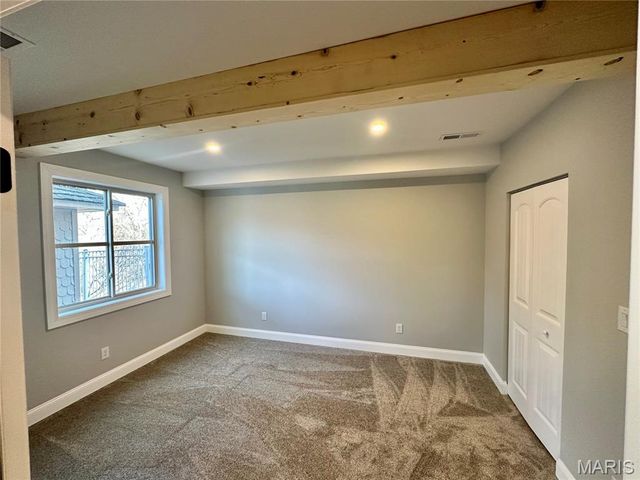 203 Lakeside Drive, Bethalto, IL 62010