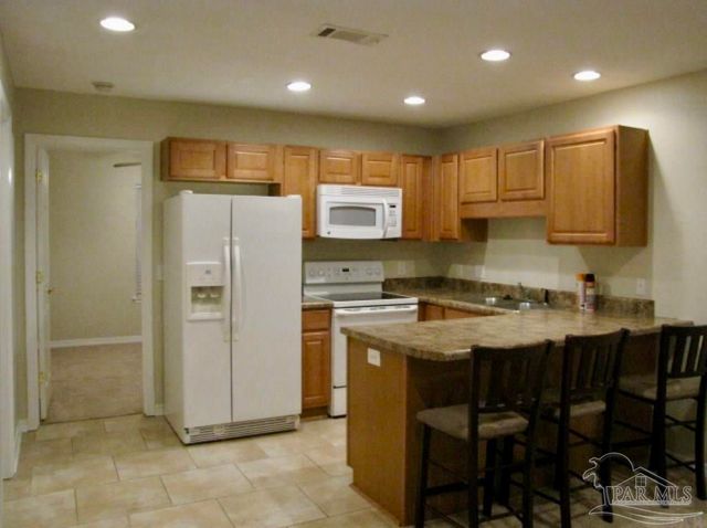 8435 Chisholm Rd 15, Pensacola, FL 32514