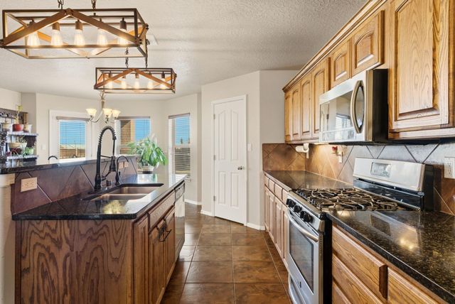 6223 Calle Pinon NW, Albuquerque, NM 87114