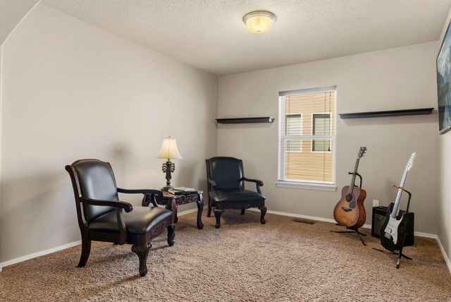 6223 Calle Pinon NW, Albuquerque, NM 87114