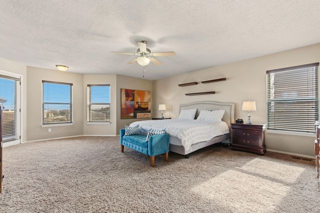 6223 Calle Pinon NW, Albuquerque, NM 87114