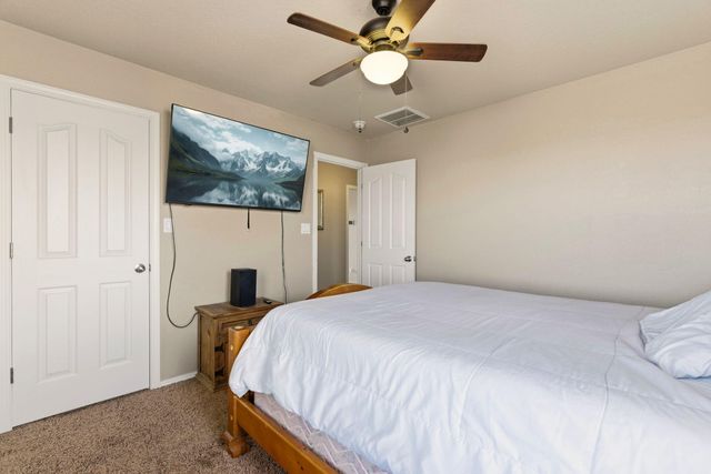 6223 Calle Pinon NW, Albuquerque, NM 87114